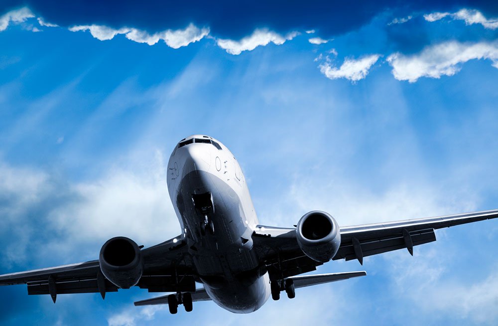 Traveling Healthy: Avoiding that Airplane Cold