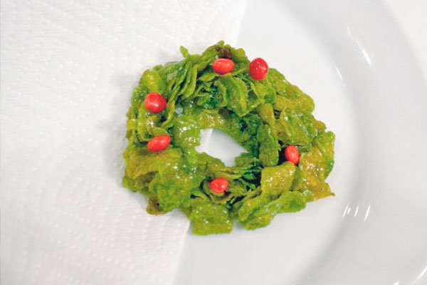 Holiday Recipes: Cornflake Wreaths + Natural Food Coloring